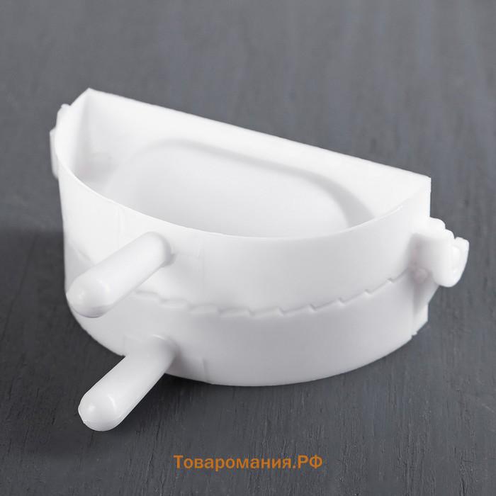 Набор для лепки пельменей , 3 предмета, формы d=7.5 и 10 см, скалка 21.5 см, МИКС