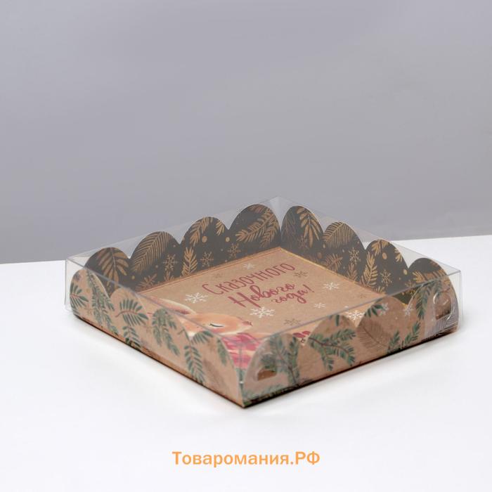 Коробка для кондитерских изделий с пластиковой крышкой «Зайка», 13 х 13 х 3 см