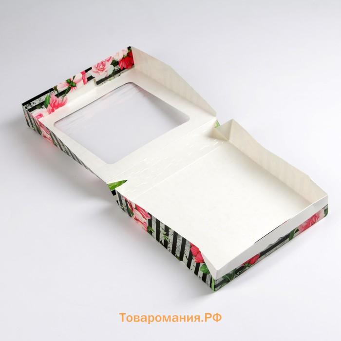 Коробка складная «Весенние пионы» 20×20×4 см