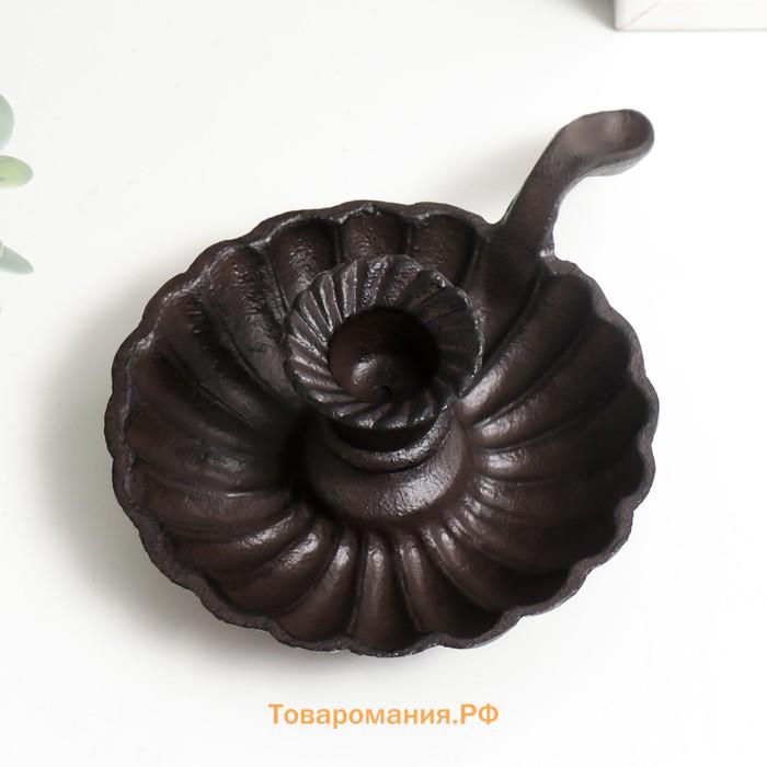 Металлический подсвечник на 1 свечу «Раковина», чугун, с ручкой, 6×13×19 см