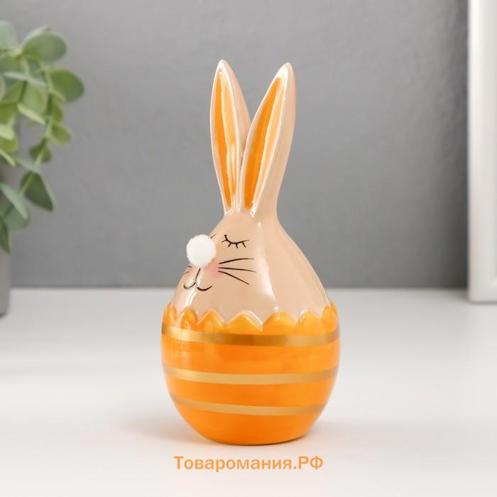 Фигурка керамика «Кролик в яйце с полосками», бежево-жёлтый, 6.6×6.5×14.3 см
